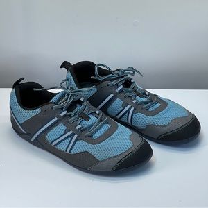 Xero Prio Women's Size 9 Barefoot Running Shoes Blue Black.